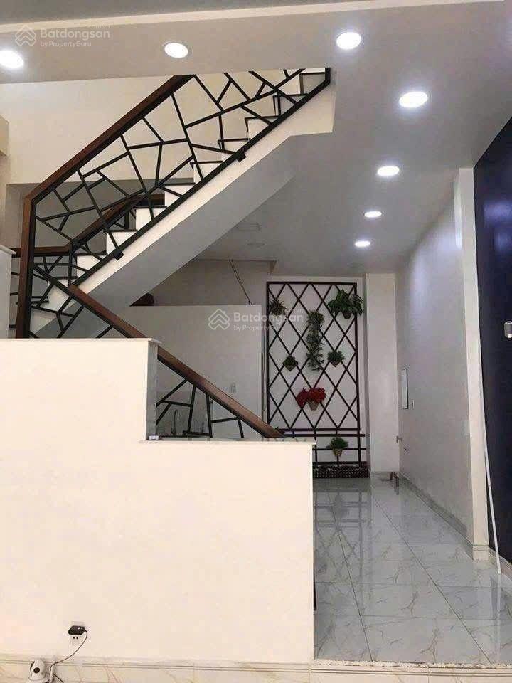 Chủ giảm sâu  nhà hẻm 336 nguyễn văn luông quận 6  70m2  xe hơi ngủ nhà  ngang 5m  7.x tỷ.