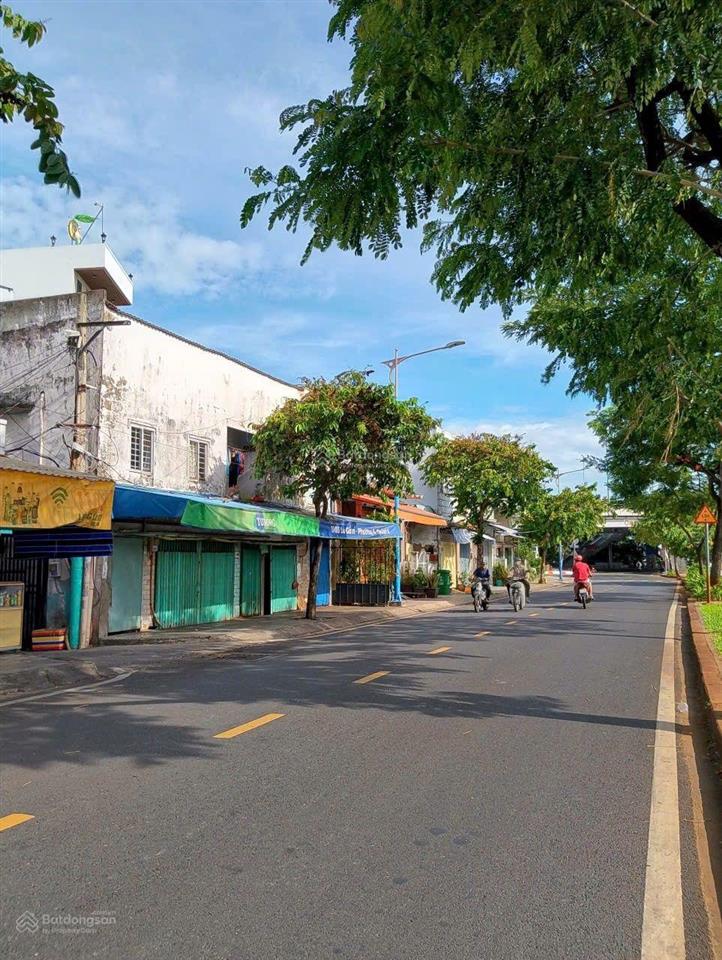 Nhà lò gốm  quận 6  87m2  3 pn lớn  hẻm rộng  vài bước ra hẻm xe tải  6.x tỷ.