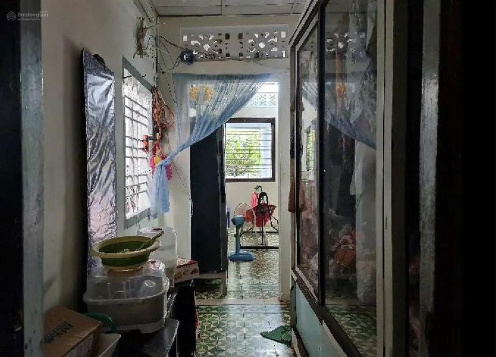 Nhà lò gốm  quận 6  120m2  sau lưng căn mặt tiền  tiện xây mới  làm căn hộ dịch vụ  9.x tỷ.