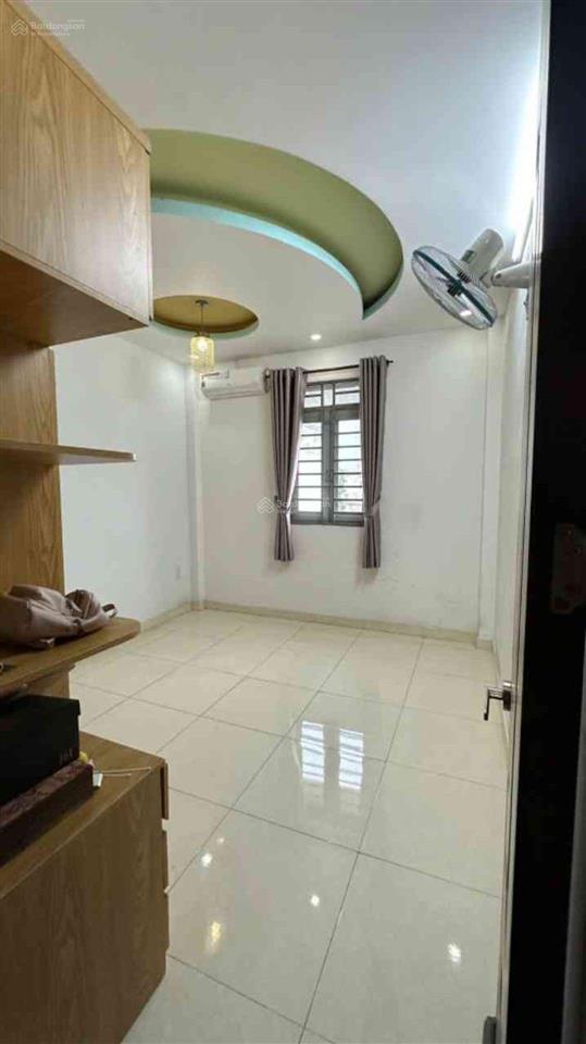Nhà an dương vương  quận 6  hẻm xe hơi  gần mặt tiền  50m2  3 tầng  tiện ở ngay  6 tỷ.