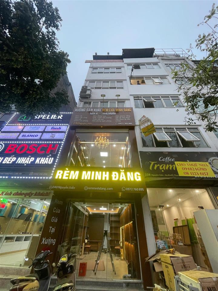 Chính chủ cho thuê 4 tầng từ t3t6  mỗi tầng 45m2  mặt tiền nguyễn xiển