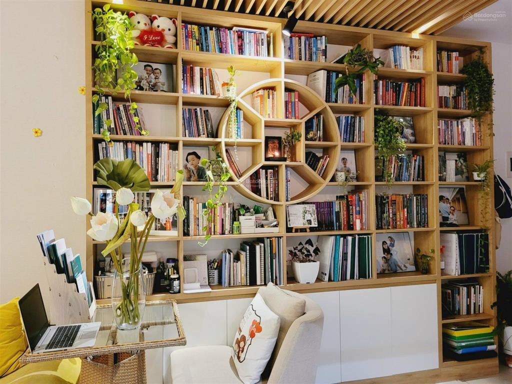 Cần bán nhanh căn hộ 3pn + 2wc khu ruby, giá 5.1 tỷ, có sân vườn 35m2,  0947 050 ***