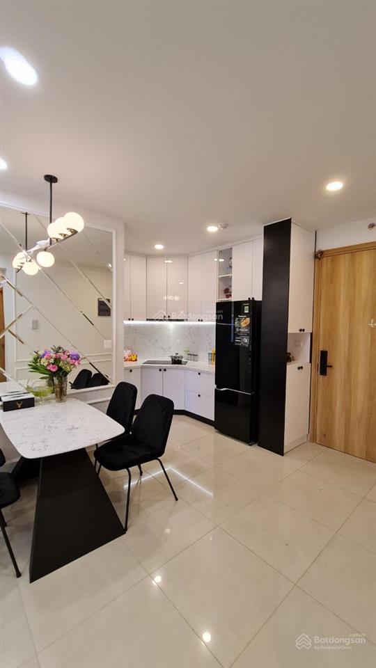 Chính chủ cần bán căn hộ 2pn + 2wc khu ruby, giá 4.4 tỷ, dt 70m2, full nội thất,  0947 050 ***