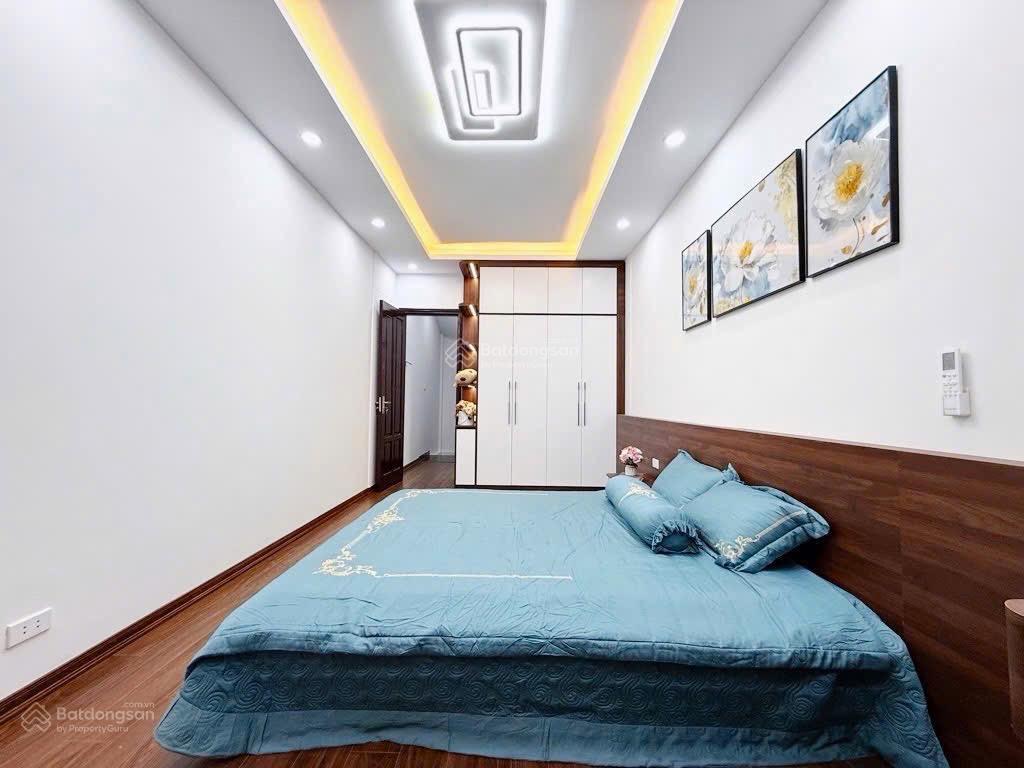 Bán nhà bằng b  đường bùi quốc khái 36m 5 tầng mt4m chỉ 5m ra ô tô đỗ, chỉ 7,2 tỷ ngõ rộng 3m