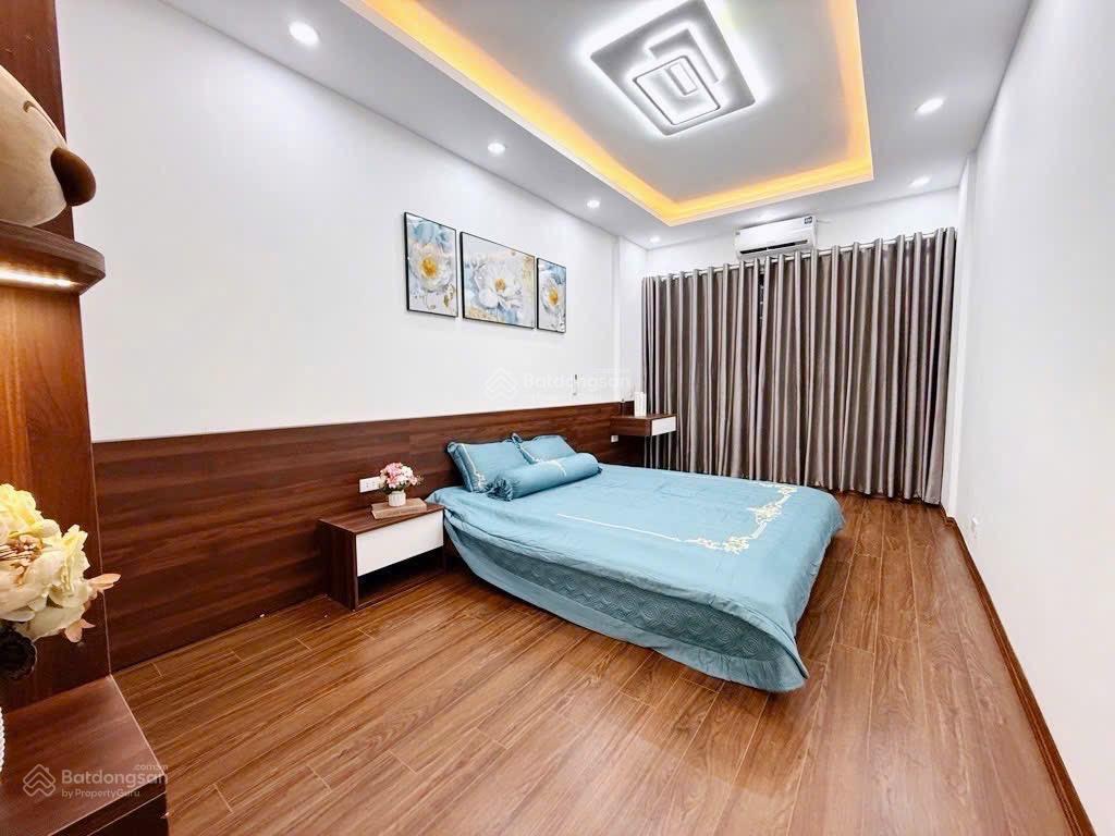 Bán nhà bằng b  đường bùi quốc khái 36m 5 tầng mt4m chỉ 5m ra ô tô đỗ, chỉ 7,2 tỷ ngõ rộng 3m
