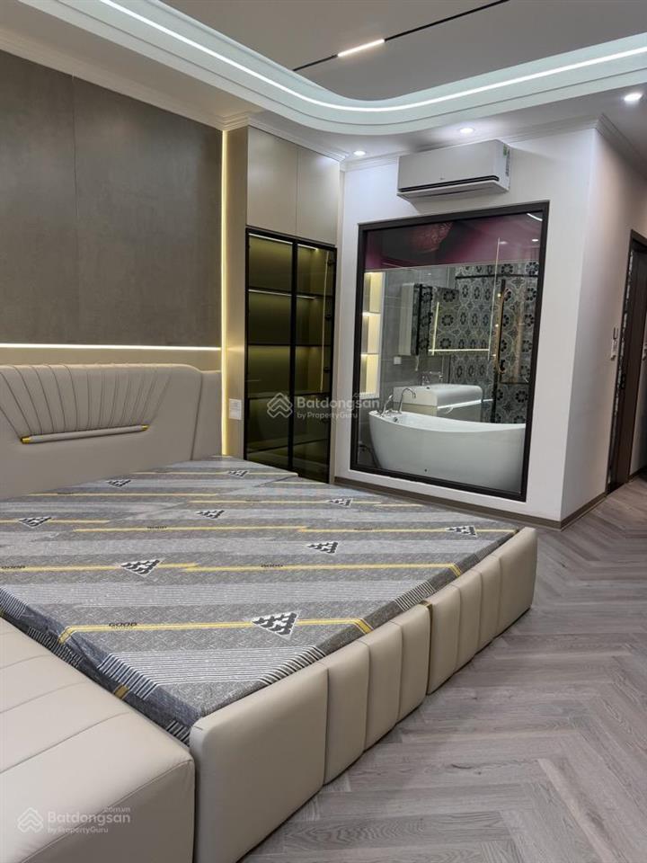 Ngọc hồi hoàng liệt 47m mt4,2m ,6 tầng thang máy ô tô đỗ cửa kinh doanh ngay hồ linh đàm giá 14 tỷ