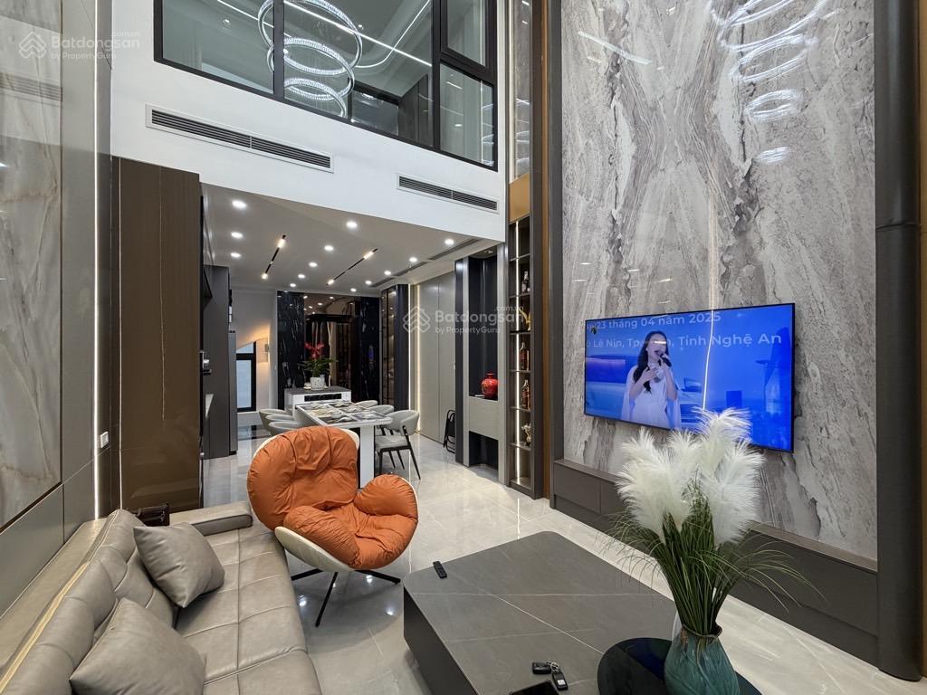 Ngọc hồi hoàng liệt 47m mt4,2m ,6 tầng thang máy ô tô đỗ cửa kinh doanh ngay hồ linh đàm giá 14 tỷ