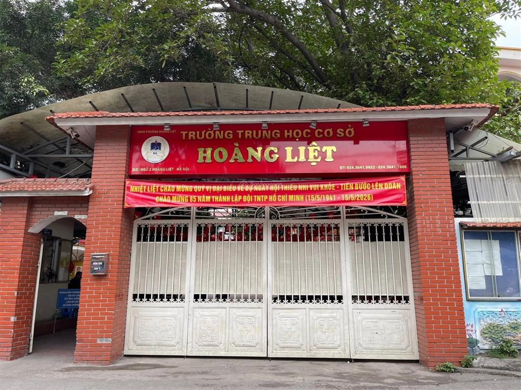 Bán nhà ngõ 2 phố hoàng liệt 40m2 mt 4m, 6 tầng thang máy ngõ rộng thoáng gần ô tô đỗ giá 8,9 tỷ