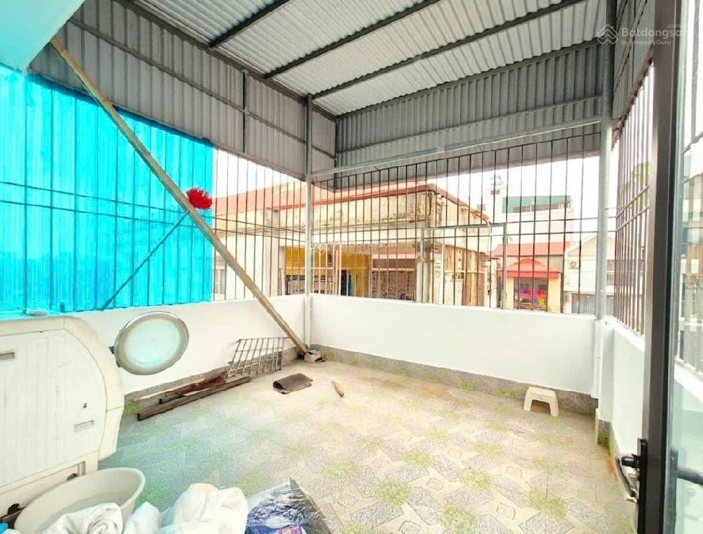 Tài chính 9 tỷ nhà đại từ 40m 5 tầng mt4m ngõ rộng chỉ 10m ra mặt phố, dân xây chắc chắn sát ô tô