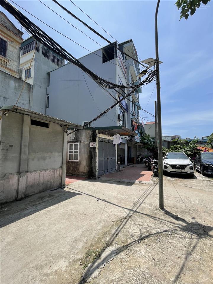 Phố linh đường hoàng liệt chính chủ bán mảnh đất 50m mt4m ô tô dừng đỗ ngõ thông kinh doanh giá 9tỷ
