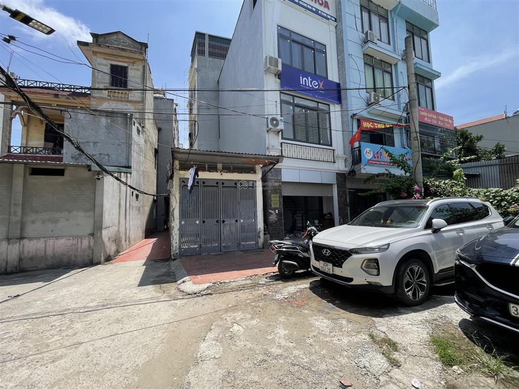 Phố linh đường hoàng liệt chính chủ bán mảnh đất 50m mt4m ô tô dừng đỗ ngõ thông kinh doanh giá 9tỷ