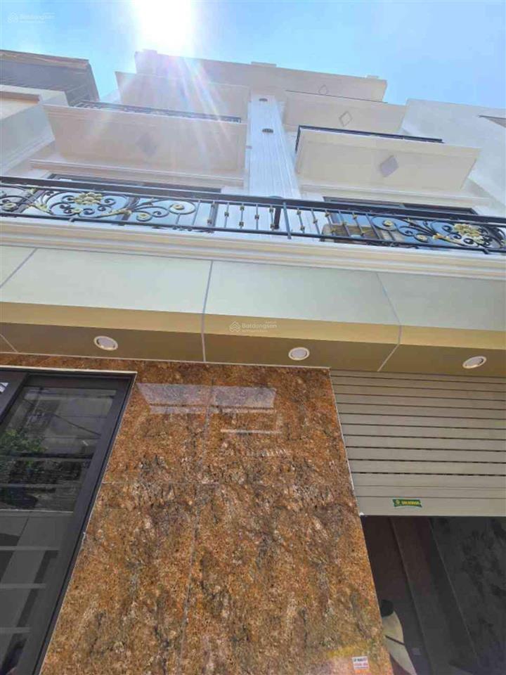 Bán nhà đường hoàng liệt, dt 41m 5 tầng 4 ngủ thoáng sáng, sát ô tô đỗ, ngay hồ linh đàm chỉ 7,5 tỷ