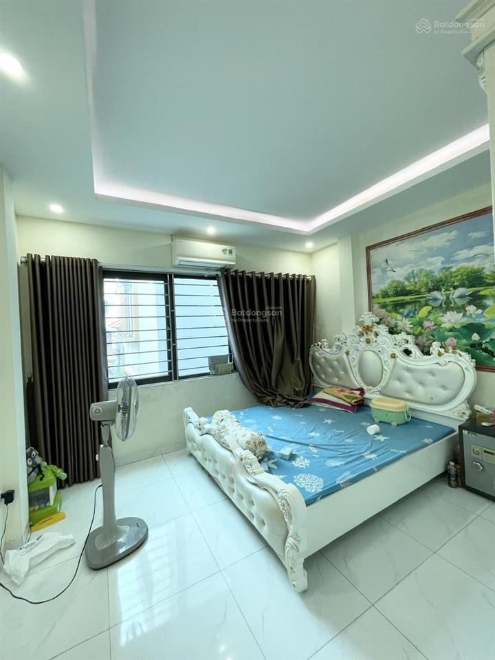 Bán nhà phố bằng liệt 46m mt4m 4 ngủ 5 tầng đẹp lung linh ngõ rộng ô tô đỗ cửa giá 9 tỷ
