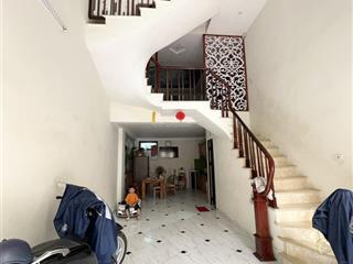 Bán nhà phố bằng liệt 46m mt4m 4 ngủ 5 tầng đẹp lung linh ngõ rộng ô tô đỗ cửa giá 9 tỷ