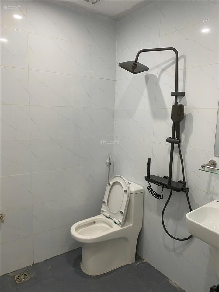 Bán nhà tựu liệt phường hoàng liệt 35m 4 tầng mt5,4m, ngõ rộng thoáng chỉ 10m ra ô tô đỗ giá 6,5 tỷ