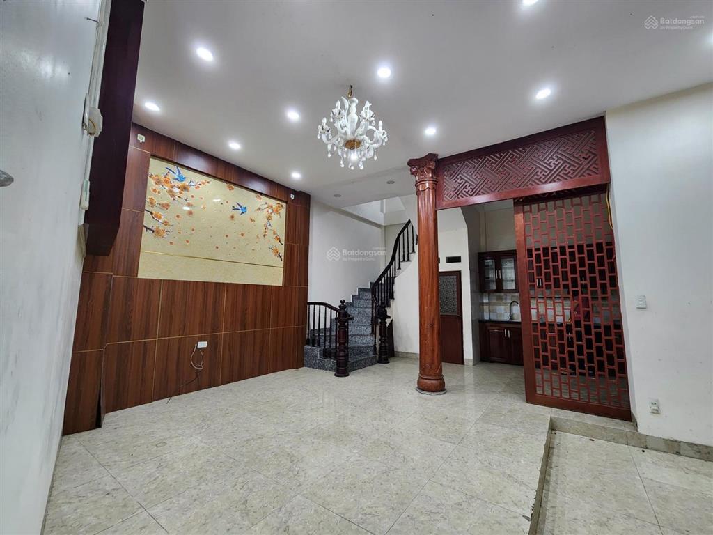 Chính chủ cho thuê nhà 48m 4 tầng 4 ngủ ngõ 2 phố hoàng liệt ô tô đỗ cửa kinh doanh onlin giá 12tr
