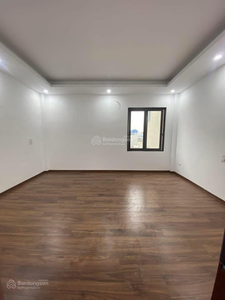 Bán nhà vĩnh quỳnh  thanh trì 45m mt4,5m 5 tầng thoáng sáng ngõ thông bãi gửi ô tô 30m giá 6 tỷ