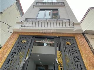 Chính chủ bán nhanh cho khách thiện chí dt 35m2 6 tầng ô tô đỗ cửa, sát tây nam linh đàm giá 6,6 tỷ