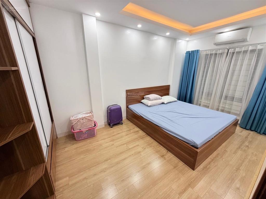 Cho thuê nhà mới tinh p linh đường hoàng liệt 40m 4 tầng 4 ngủ, full đồ mới ô tô đỗ cổng giá 10 tr