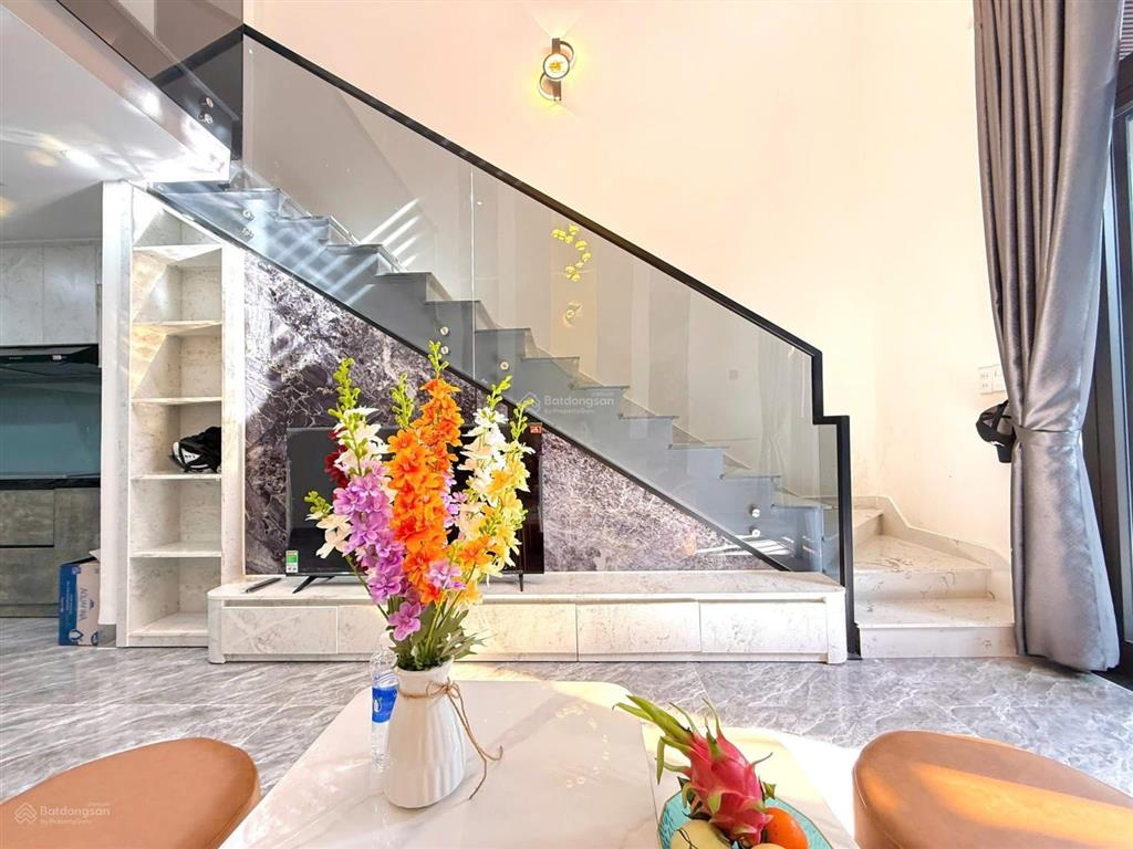 Nhà thông tầng hiện đại kiệt ô tô tôn đản full nội thất cao cấp chỉ 3 tỷ 780 triệu