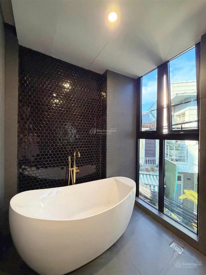 Tuyệt phẩm 4 tầng châu âu giữa lòng thành phố đẳng cấp từ vị trí đến không gian sống