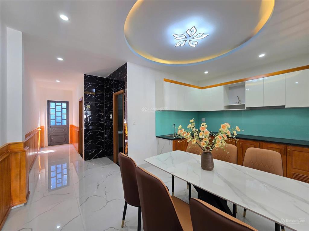 Mặt tiền nhơn hoà nhà 2 tầng 2 mê đúc kiên cố ô tô ngủ trong nhà 3pn giá 5,65 tỷ