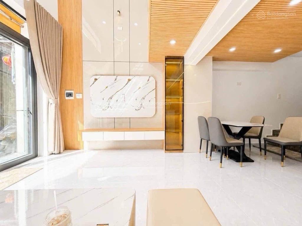 Nhà 3,5 tầng mới đẹp kiệt thông không ngập giá 3,68 tỷ hàng đẹp tầm giá tốt