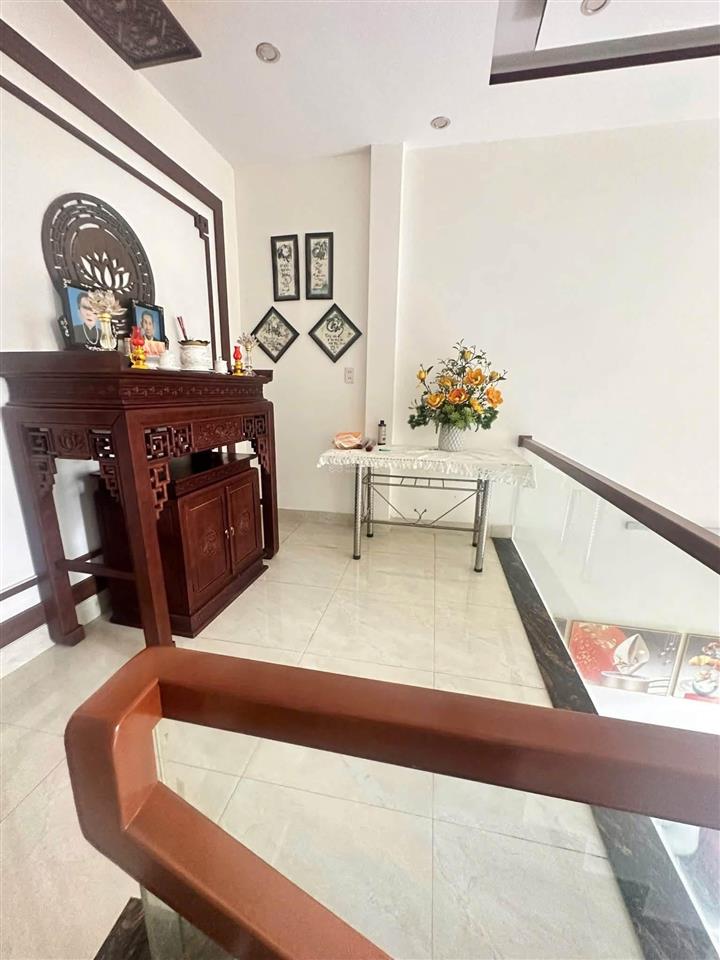 Hiếm  chỉ 3 tỷ 050 triệu nhà 2 tầng ngay chợ tân an, thanh khê! giá tốt vị trí tiện ích
