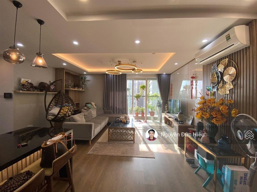 Tôi cần bán chung cư unimax 210 quang trung căn góc 115m2, 3 ngủ, 2 vs nhỉnh 6 tỷ