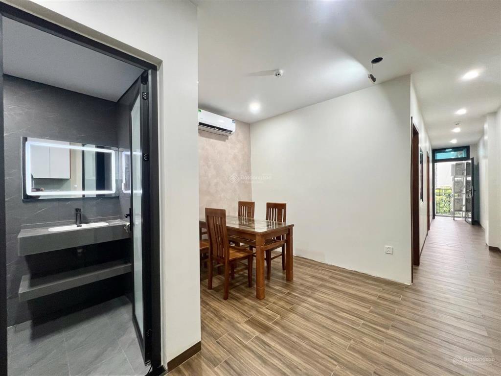 Cho thuê 2pn1pk ngõ ô tô siêu rộng full đồ ở luôn