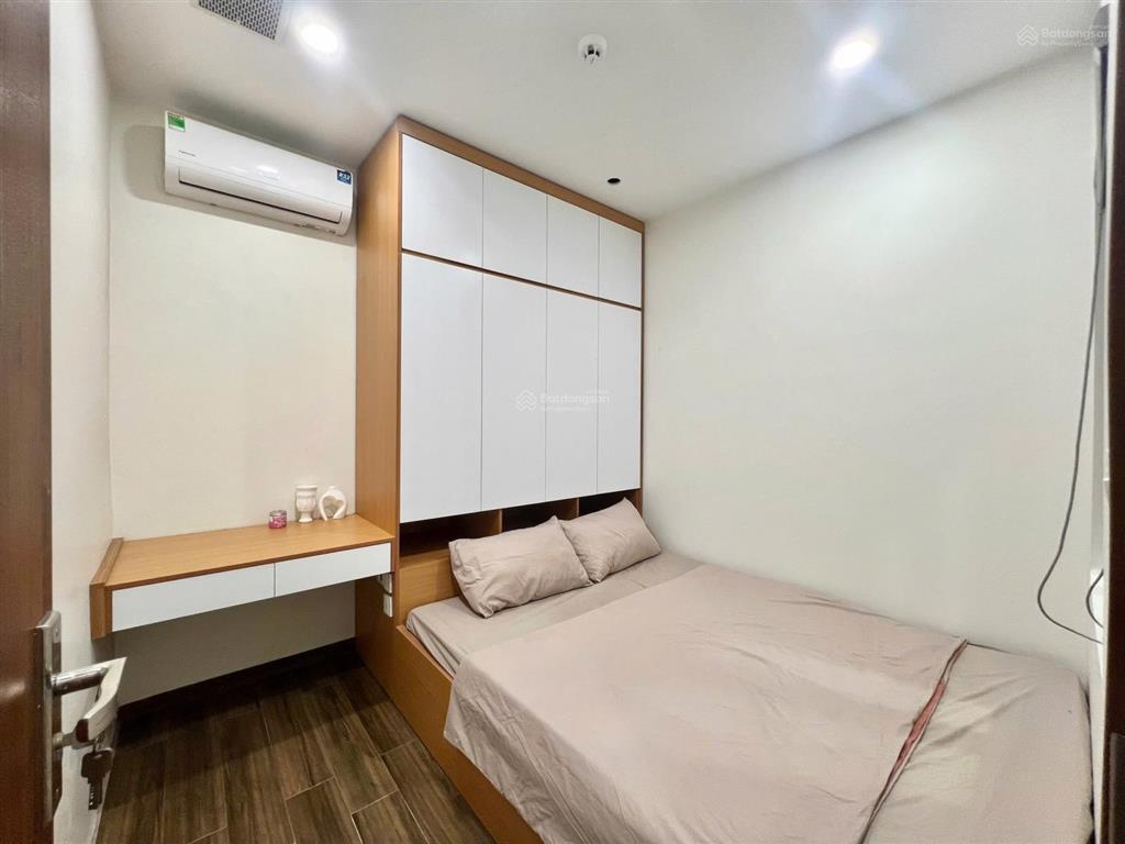 Cho thuê 2pn1pk ngõ ô tô siêu rộng full đồ ở luôn