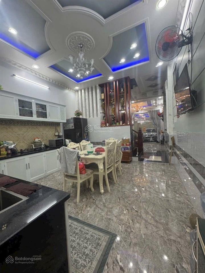 Mặt tiềm trương thị hoa  khu vực víp  4 tầng  108m2  tân thới hiệp  quận 12  giá 18,5 tỷ