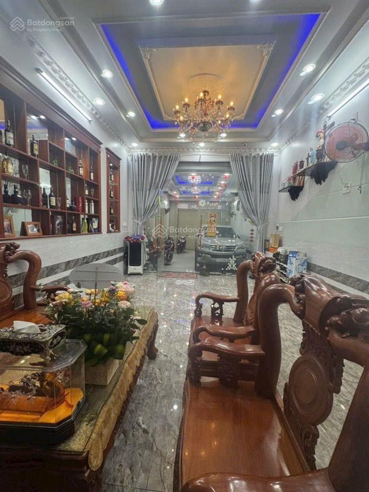 Mặt tiềm trương thị hoa  khu vực víp  4 tầng  108m2  tân thới hiệp  quận 12  giá 18,5 tỷ