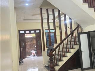 Bán nhà khê hồi thường tín 50m/3tầng mt4,8m ô tô đỗ cửa giá hơn 5 tỷ.