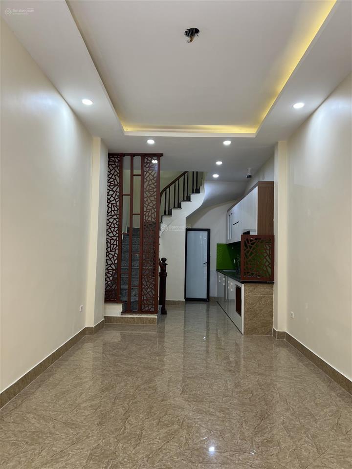 Bán nr tại tứ hiệp, 6,8 tỷ, 35 m2, 4pn, 4wc, mặt tiền 3.8m, pháp lý đầy đủ