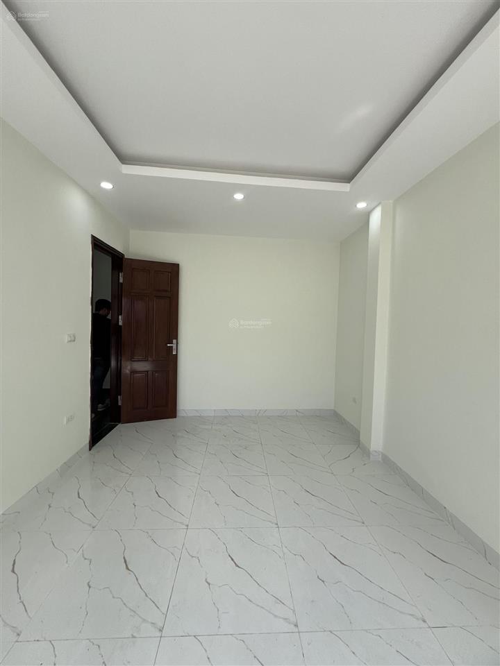 Bán nhà ngọc hồi  tứ hiệp 51m2  4 tầng  6pn  lô góc  sổ đỏ chính chủ giá 6,99 tỷ.