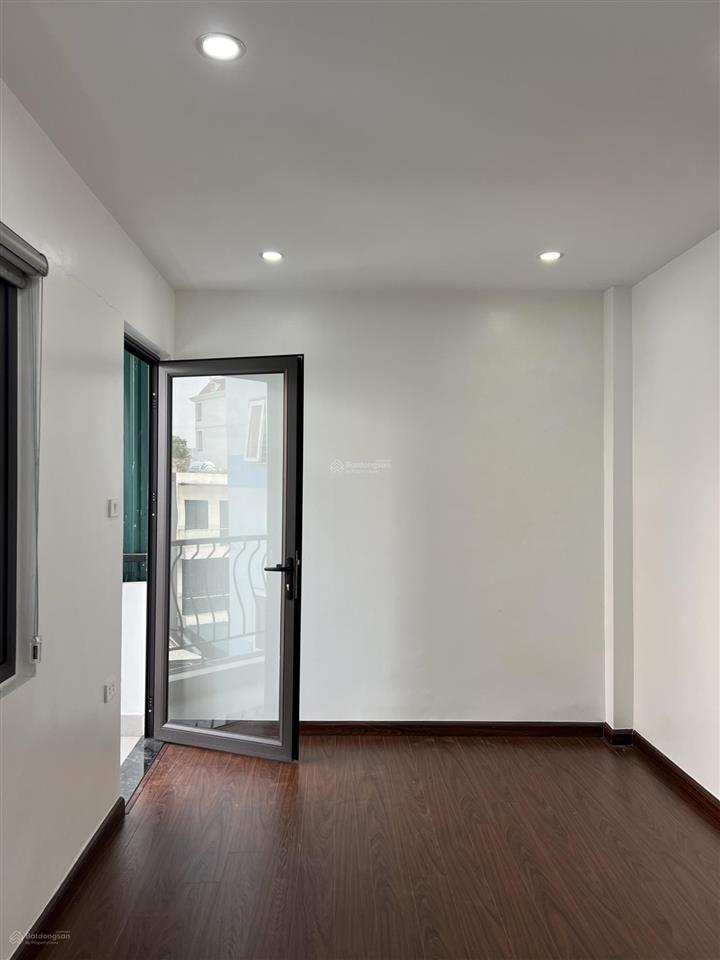 Bán nhà bao đẹp 3pn, 3wc, 28m2, 6,8 tỷ nhà mới koong, ở minh khai, hai bà trưng, hà nội