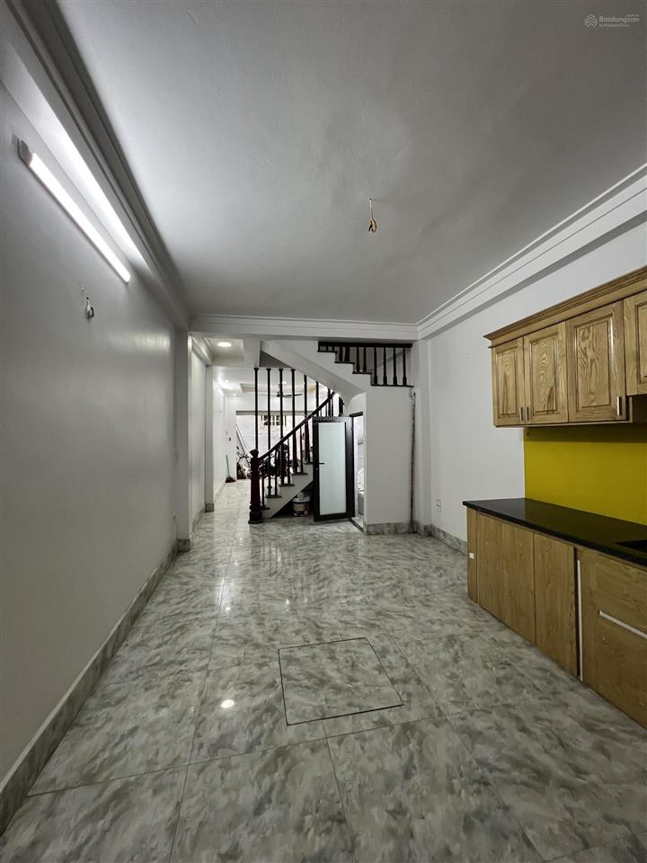 Bán nhà kim giang  linh đàm 50m2/4 tầng  5pn kcbt chắc chắn, sổ đẹp ssgd giá 7,6 tỷ