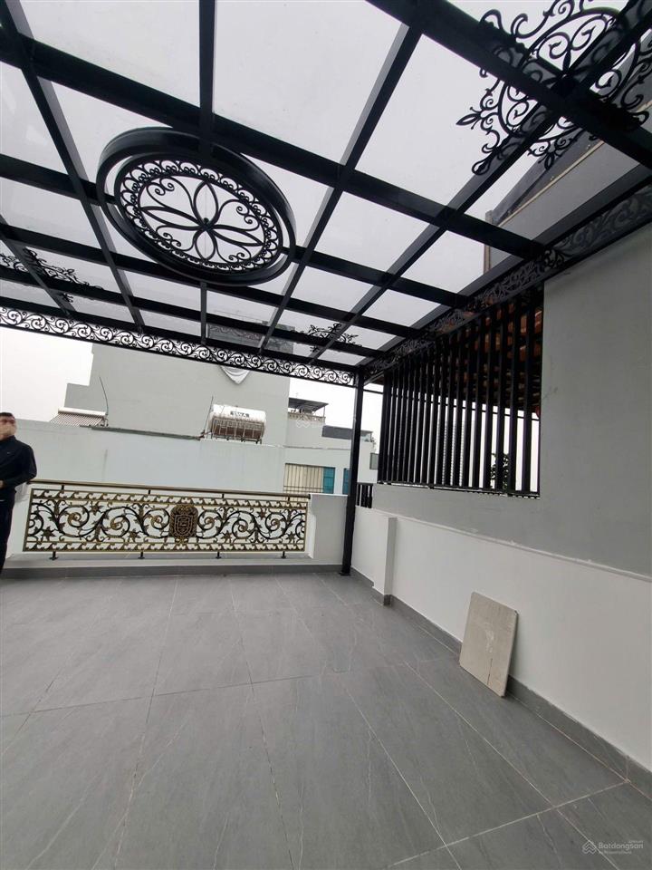 Nhà đẹp đại từ 35m  6 tầng thang máy  phân lô  giá 8,45 tỷ.
