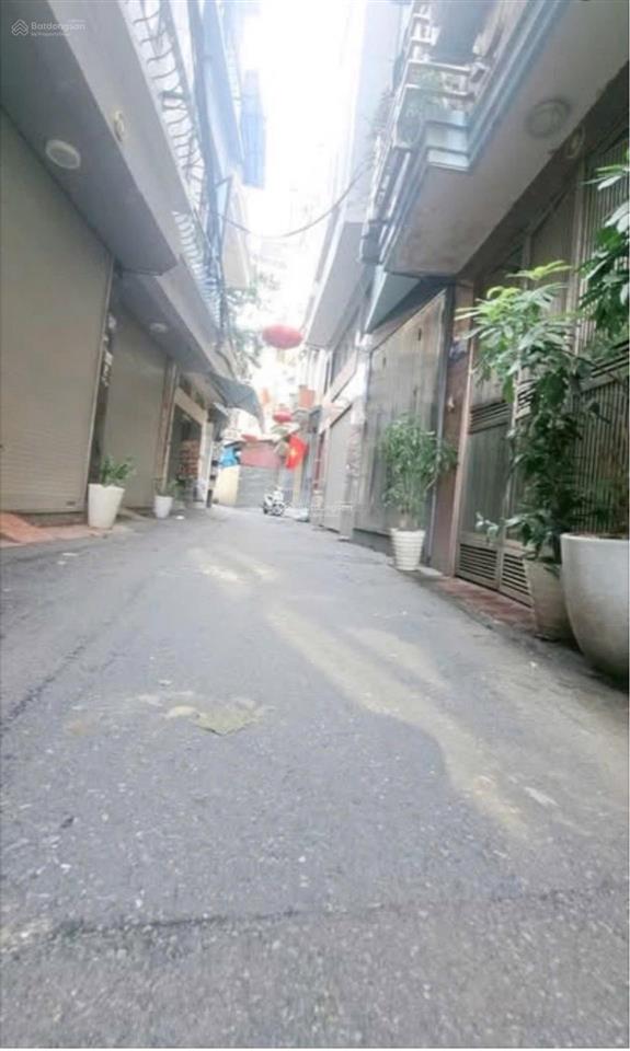 Bán nhà đường cầu bươu 33m25tầng mt3,5m dân xây chắc chắn gần ô tô 2 thoáng trước sau 6,7 tỷ