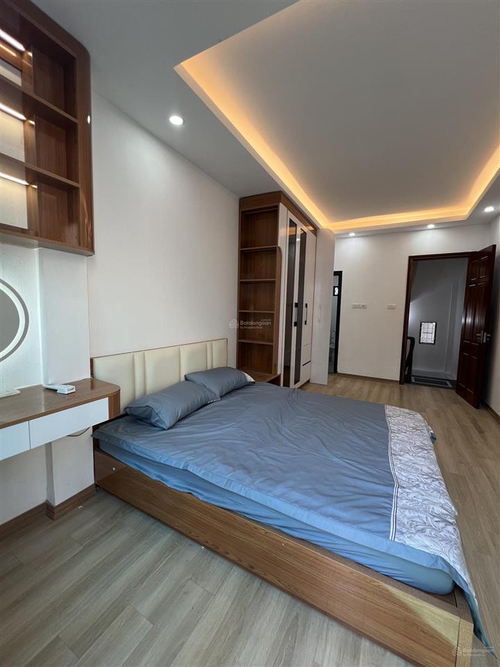 Bán nhà nguyễn trãi  quan nhân 26  6 tầng  ô tô đỗ cửa kinh doanh, giá 6,99 tỷ.
