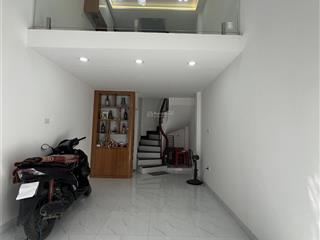 Bán nhà nguyễn trãi  quan nhân 26  6 tầng  ô tô đỗ cửa kinh doanh, giá 6,99 tỷ.