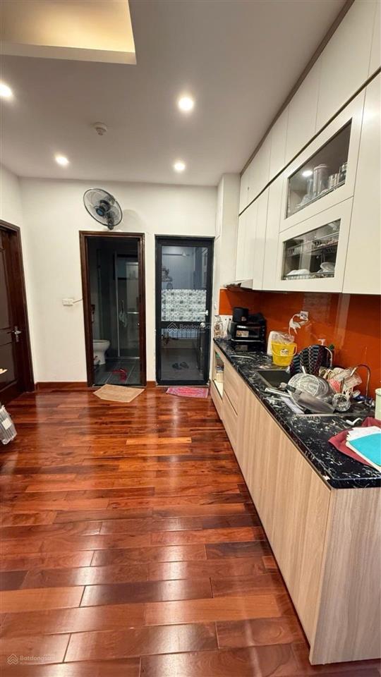 Bán căn hộ tầng trung vinacox  kim văn kim lũ 61m2  2pn, nội thất gỗ hương l, tb nhật, giá 4,1tỷ