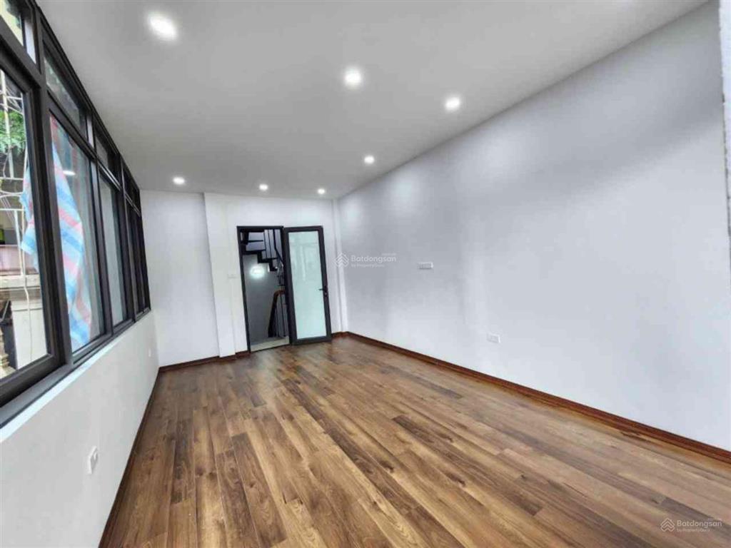 Bán nhà riêng đẹp, nhiều tiện ích tại tân mai, 4,35 tỷ, 25 m2
