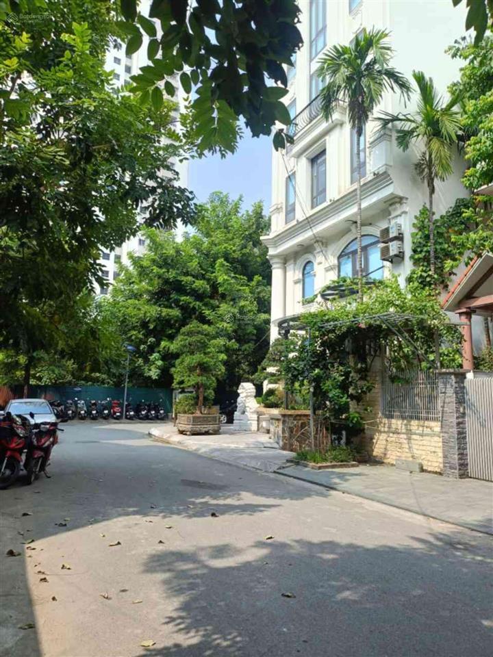 Gần hồ linh đàm 50m2  5 tầng  10m ra đường ô tô tránh  ô chờ thang máy 50m vành đai 3 hơn 10 tỷ