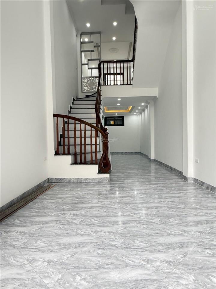 Nhà vĩnh quỳnh  ngọc hồi 50m2  5 tầng xây mới, phong cách hiện đại, 2 mặt ngõ thoáng trước sau