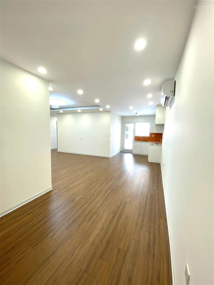 Chuyển nhượng 98m2 căn 3ngu tầng cao giá 6.x tỷ tại chung cư eurowindow river park đông anh