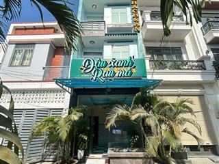 Bán khách sạn 4 tầng lã xuân oai tp. thủ đức  dòng tiền 60tr/tháng  giá ngộp 5.9 tỷ