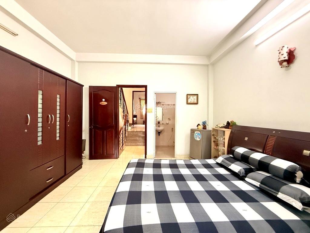 Nhà mới ở ngay  xe hơi đổ cửa  4 tầng 80m2  khu phan xích long  phú nhuận  nhỉnh 12 tỷ