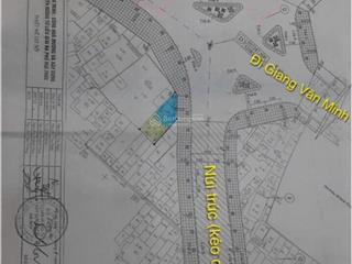 Cần bán nhà c4 mặt phố vạn phúc, ba đình 153m mặt tiền 10m vỉa hè 8m giá hơn 90 tỷ